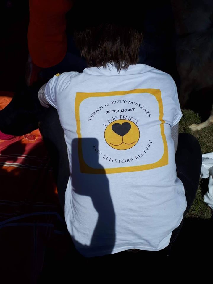 "Sosem késő azzá válni, akivé már válhattál volna."  "It is never too late to be what you might have been." ~George Eliot~